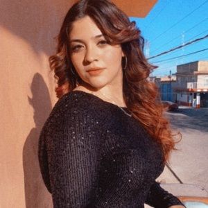 Meet your Posher, Magda